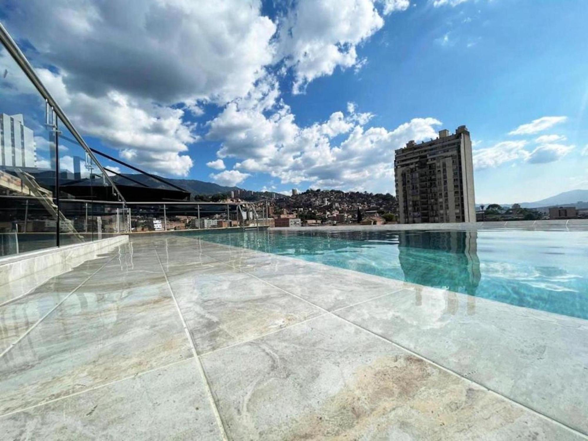 Apartahotel Medellín Exteriör bild