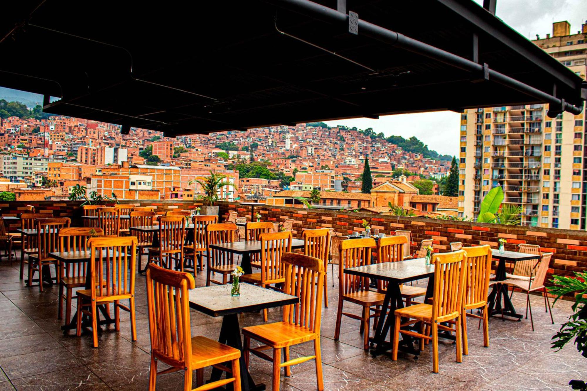 Apartahotel Medellín Exteriör bild